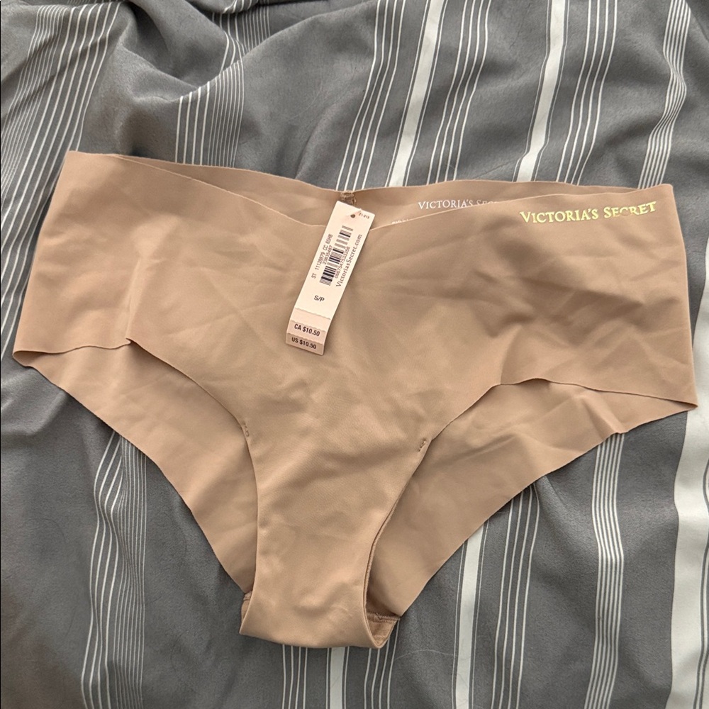 Victoria's Secret Nude Seamless Panties